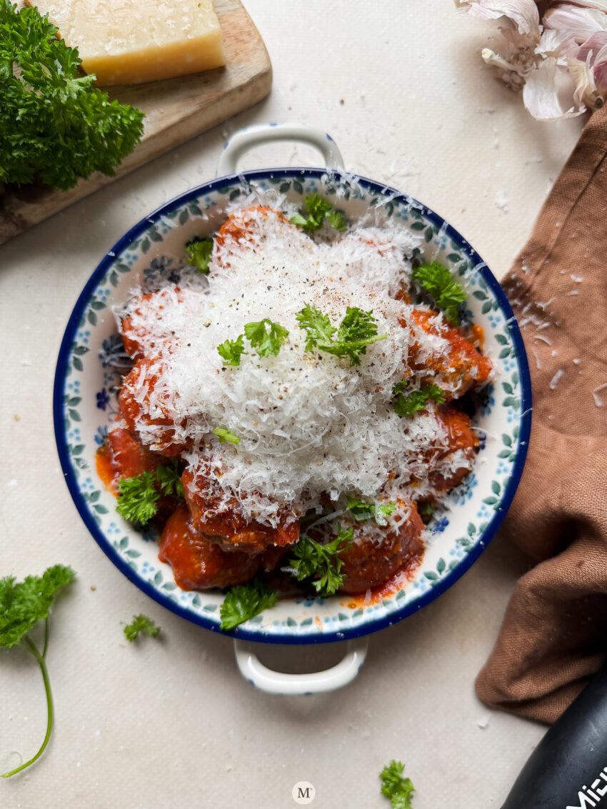 gehaktballetjes in tomatensaus-1