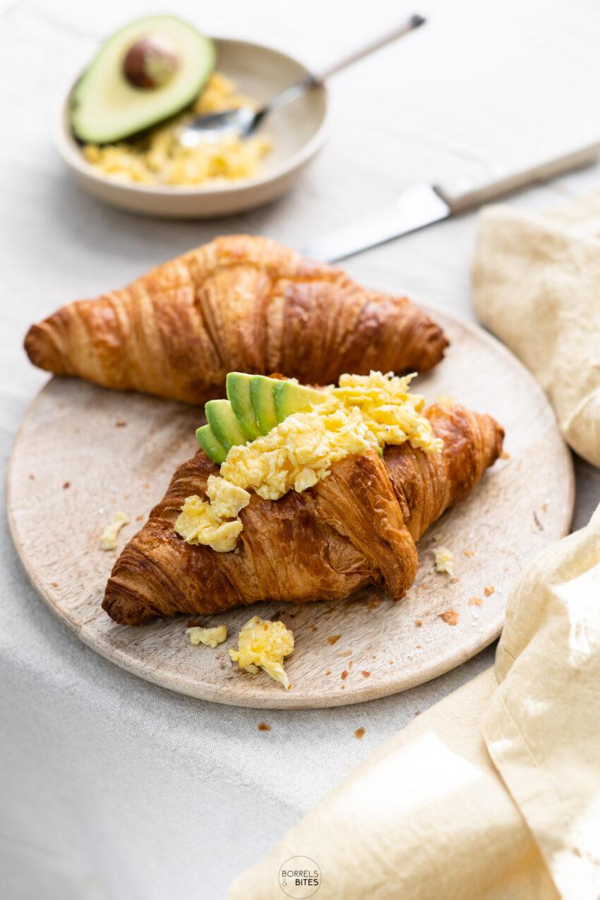 Croissant scrambled egg avocado