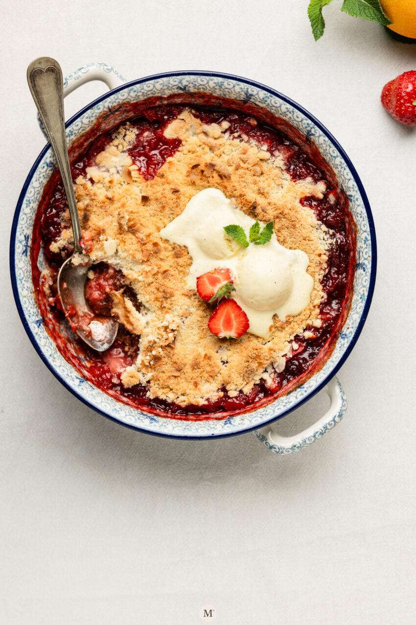 aardbei rabarber crumble-1