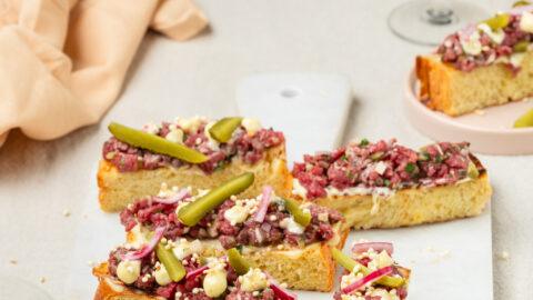 brioche steak tartare-1