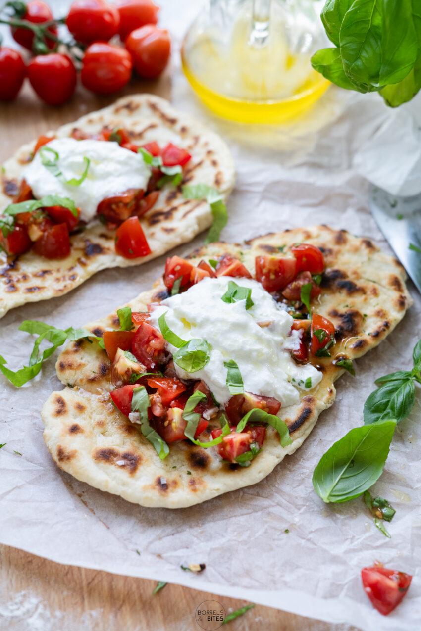 Flatbread met burrata en tomaat-2