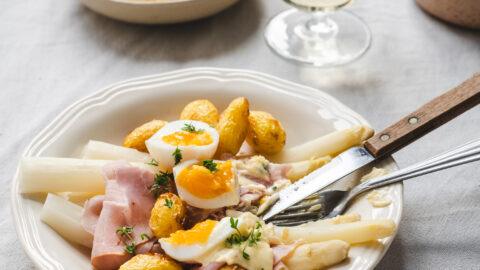 Witte asperges met hollandaise-1