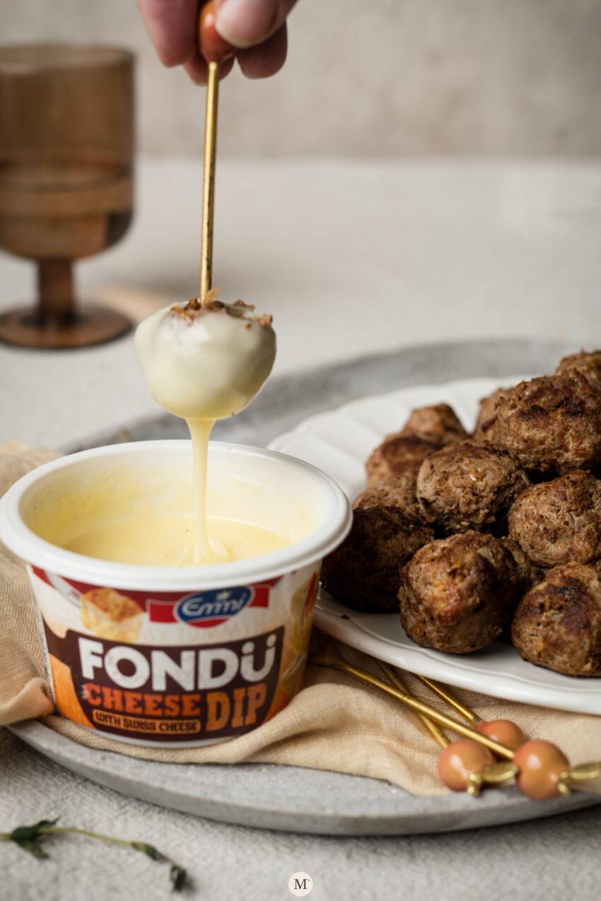 gehaktballetjes met kaasdip-1