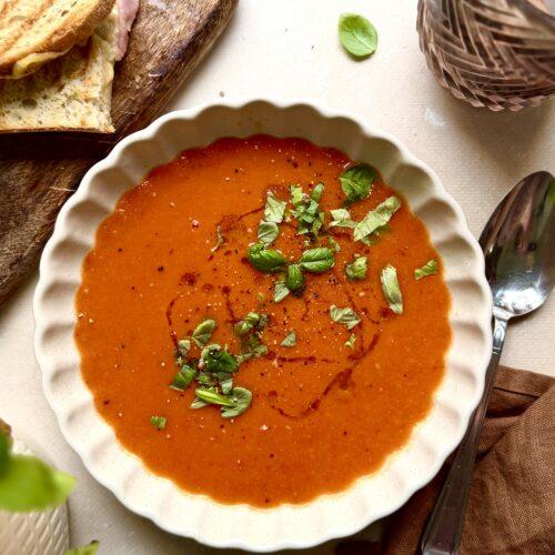 tomaten paprikasoep